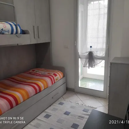 Apartamento La Riviera Dei Fiori Marina dʼAndora